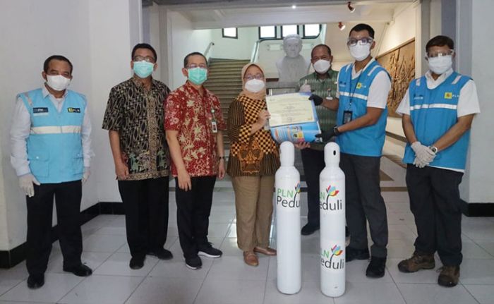 PLN Salurkan Bantuan Oksigen ke Sejumlah RS di Jateng