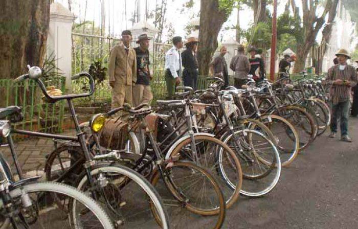 Komunitas Road Ontel Surabaya Kerap Tanggapan Iring Manten