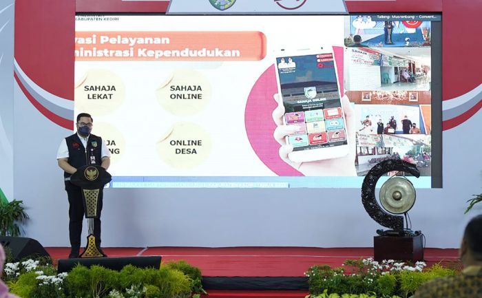 Konsen Perbaikan Jalan, Bupati Kediri Bentuk Tim Khusus Konsen Perbaikan Jalan, Bupati Kediri Bentuk Tim Khusus