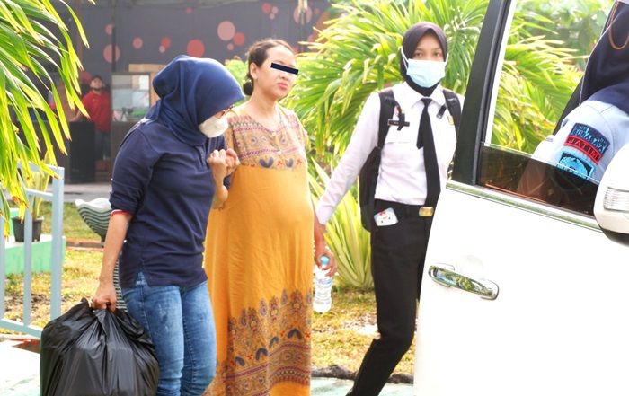 Jempol! Warga Binaannya Sudah Bukaan 4, Begini Penanganan Rutan Perempuan Surabaya hingga Lahiran Jempol! Warga Binaannya Sudah Bukaan 4, Begini Penanganan Rutan Perempuan Surabaya hingga Lahiran