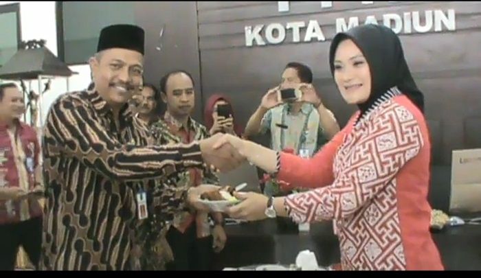 Tempati Kantor Baru, Dinas Kominfo Kota Madiun Wajib Tingkatkan Semangat Kerja Tempati Kantor Baru, Dinas Kominfo Kota Madiun Wajib Tingkatkan Semangat Kerja