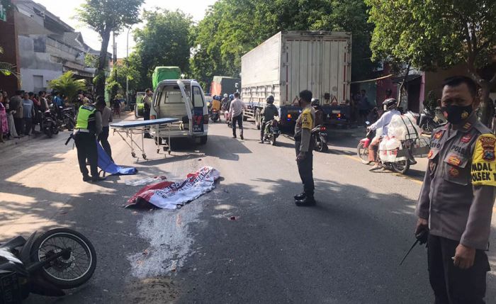 Terseret dan Terlindas Truk Trailer, Perempuan di Tuban Tewas Seketika