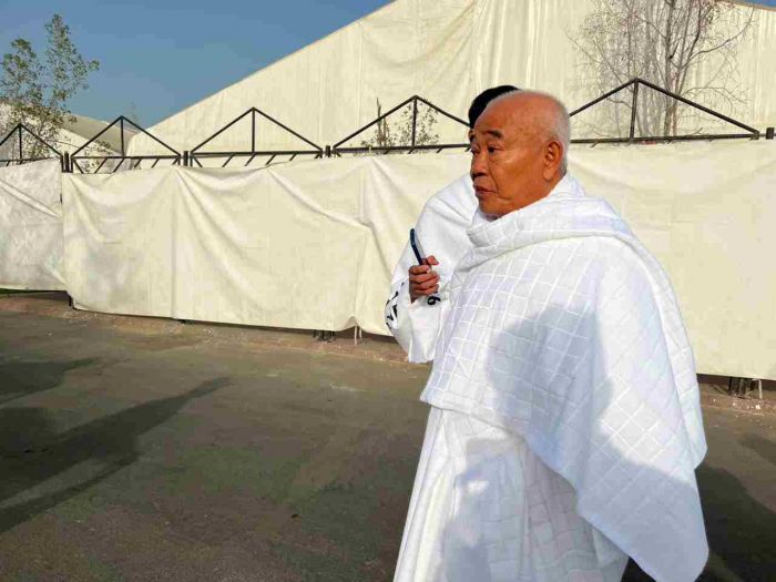 Amirulhaj Prof Kiai Asep: Wukuf di Arafah Waktu Mustajab, Malaikat juga Ikut Mintakan Ampunan