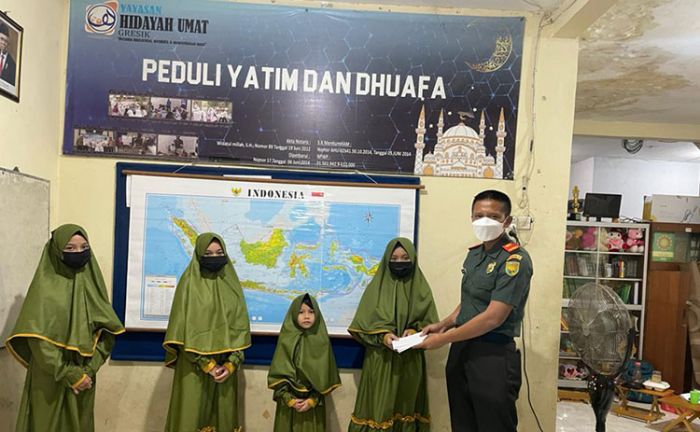 Momentum Ramadan, Siswa Sespimmen Polri XLI Santuni Anak Yatim di Gresik