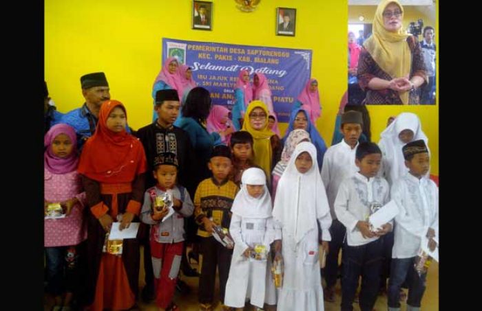 Penuhi Janji Bupati, Jajuk Rendra Kresna Santuni Yatim Piatu Penuhi Janji Bupati, Jajuk Rendra Kresna Santuni Yatim Piatu