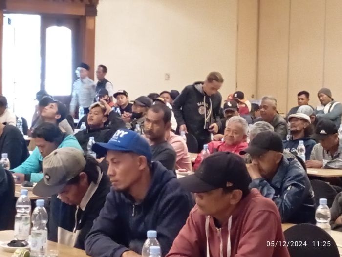 Kejar Target Retribusi, Kadishub Kota Batu Minta Jukir Disiplin dan Jaga Kesopanan Kejar Target Retribusi, Kadishub Kota Batu Minta Jukir Disiplin dan Jaga Kesopanan