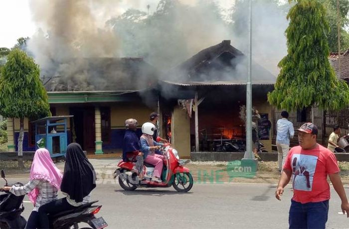 Kios Sembako dan BBM Eceran di Parengan Terbakar: Ibu Meninggal, 2 Anaknya Luka-luka Kios Sembako dan BBM Eceran di Parengan Terbakar: Ibu Meninggal, 2 Anaknya Luka-luka