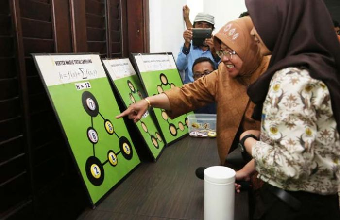 Pemkot Sediakan Rumah Matematika untuk Warga Surabaya Pemkot Sediakan Rumah Matematika untuk Warga Surabaya