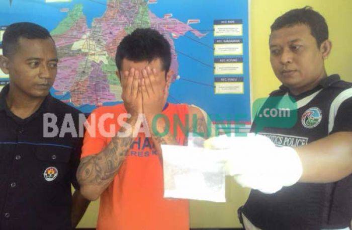 Edarkan Narkoba, Tukang Parkir di Kediri Diringkus Edarkan Narkoba, Tukang Parkir di Kediri Diringkus