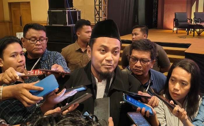 Debat Publik Perdana Pilbup Kediri Seru, Ketua KPU: Silakan Pilih Mana yang Cocok Debat Publik Perdana Pilbup Kediri Seru, Ketua KPU: Silakan Pilih Mana yang Cocok