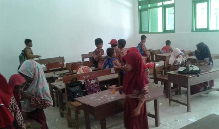 SDN 1 Karang Anyar Tuntas Dikerjakan SDN 1 Karang Anyar Tuntas Dikerjakan