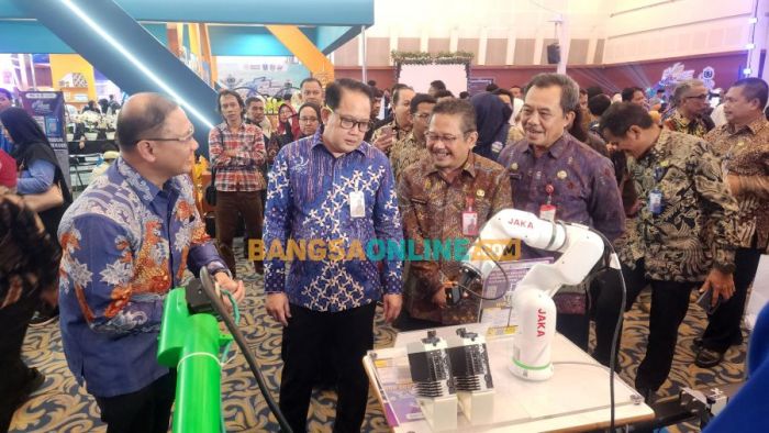 269 SMK Ramaikan Expo & Expose SMK Hebat 2026 yang Digelar Dindik Jatim