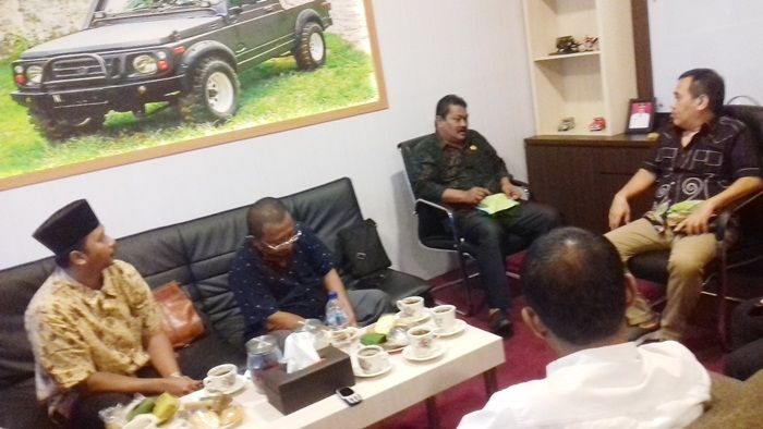 DPRD Probolinggo Desak DPUPR Realisasikan Dana Fisik yang Tidak Terkena Dampak Pengalihan Covid-19 DPRD Probolinggo Desak DPUPR Realisasikan Dana Fisik yang Tidak Terkena Dampak Pengalihan Covid-19