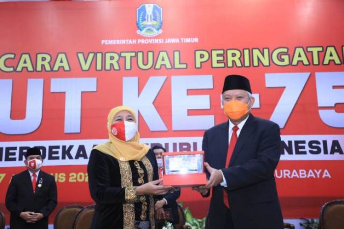 Terkesan Desain Uang Baru Pecahan Rp 75 Ribu, Gubernur Khofifah: Indonesia Banget Terkesan Desain Uang Baru Pecahan Rp 75 Ribu, Gubernur Khofifah: Indonesia Banget