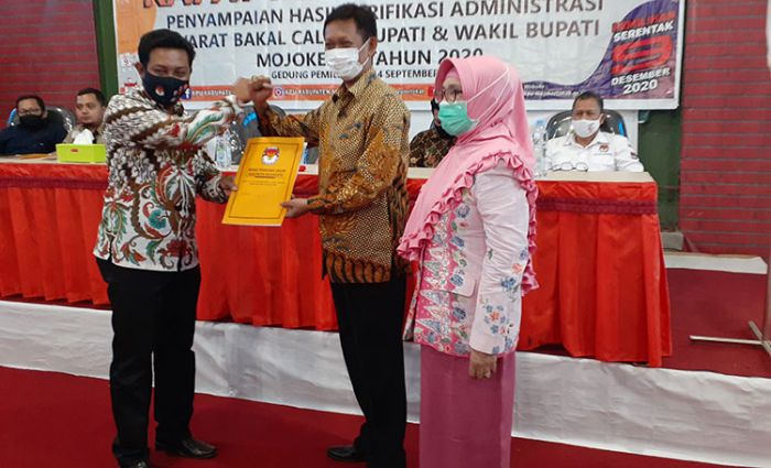 Semua Bakal Calon Bupati dan Wakil Bupati Mojokerto Belum Memenuhi Syarat Keabsahan Dokumen Semua Bakal Calon Bupati dan Wakil Bupati Mojokerto Belum Memenuhi Syarat Keabsahan Dokumen