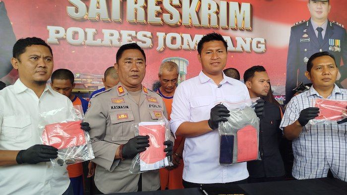 Polres Jombang Ungkap Sejumlah Kasus Curanmor, 5 Pelaku Diamankan Polres Jombang Ungkap Sejumlah Kasus Curanmor, 5 Pelaku Diamankan