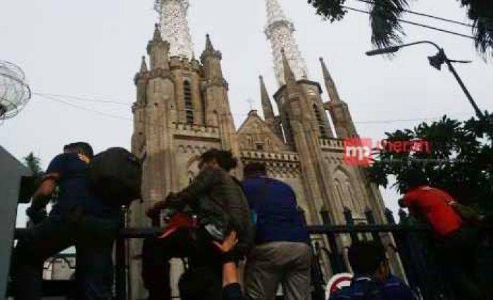 Pernikahan Puteri Setya Novanto di Gereja Katedral Tertutup untuk Wartawan Pernikahan Puteri Setya Novanto di Gereja Katedral Tertutup untuk Wartawan