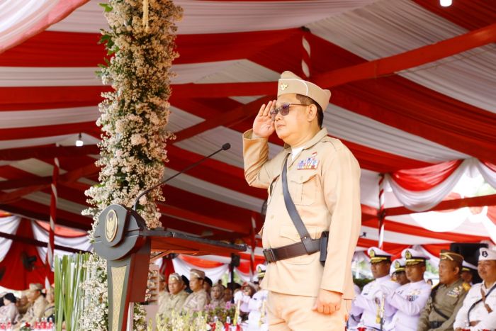 Pj Gubernur Jatim Maknai Hari Pahlawan Sebagai Momentum Implementasi Sifat Dan Nilai Kepahlawanan Pj Gubernur Jatim Maknai Hari Pahlawan Sebagai Momentum Implementasi Sifat Dan Nilai Kepahlawanan