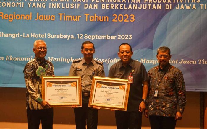 3 Satker Kanwil Kemenkumham Jatim Sabet Penghargaan Bergengsi Bidang Pengelolaan Keuangan 3 Satker Kanwil Kemenkumham Jatim Sabet Penghargaan Bergengsi Bidang Pengelolaan Keuangan