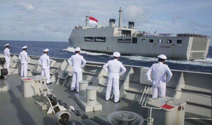 Satgas Rimpac Peringati Hari Kemerdekaan RI di Tengah Samudera Pasifik