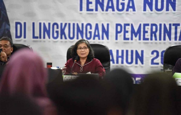 Arahan Pj Wali Kota Kediri saat Pelatihan Kewirausahaan untuk Tenaga Non-ASN Arahan Pj Wali Kota Kediri saat Pelatihan Kewirausahaan untuk Tenaga Non-ASN