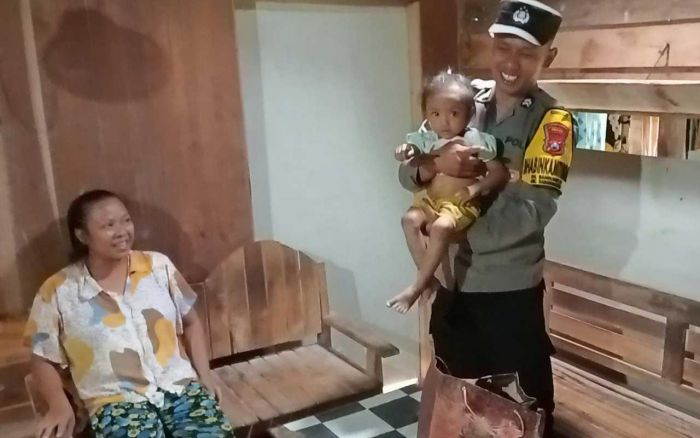 Tekan Angka Stunting, Polres Ngawi Bagikan 50 Paket Sembako Setiap Hari