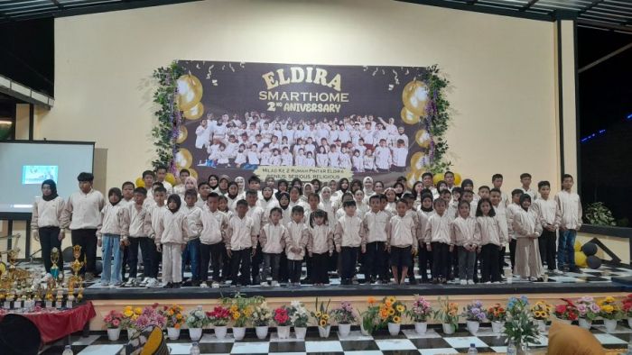 Rayakan HUT ke-2, Rumah Pintar Eldira Berharap dapat Terus Cetak Siswa Berprestasi Rayakan HUT ke-2, Rumah Pintar Eldira Berharap dapat Terus Cetak Siswa Berprestasi