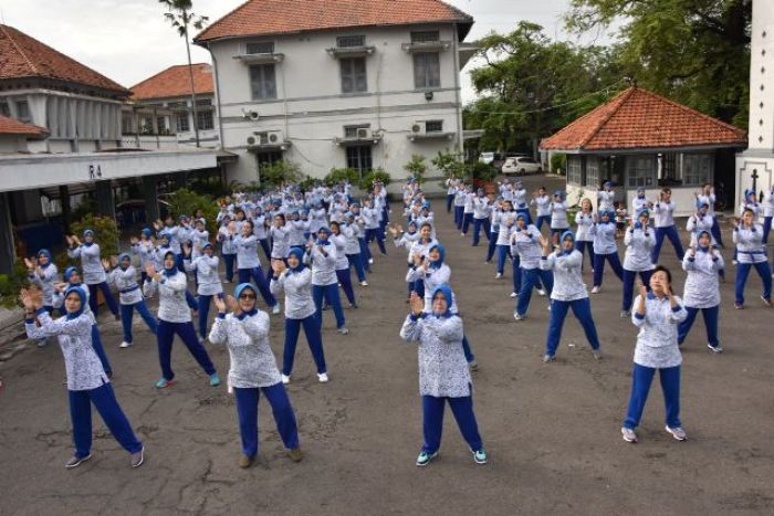 ​Jalasenastri Armatim Adakan Olahraga dan Pertemuan Rutin