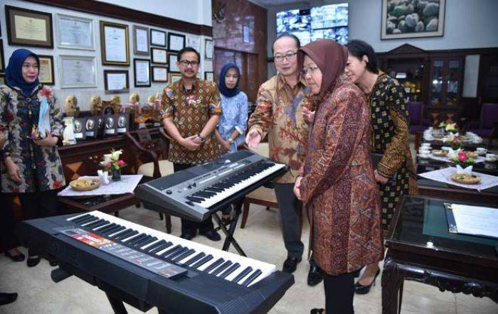 Wali Kota Berharap Lahir Musisi Handal Asal Surabaya Wali Kota Berharap Lahir Musisi Handal Asal Surabaya