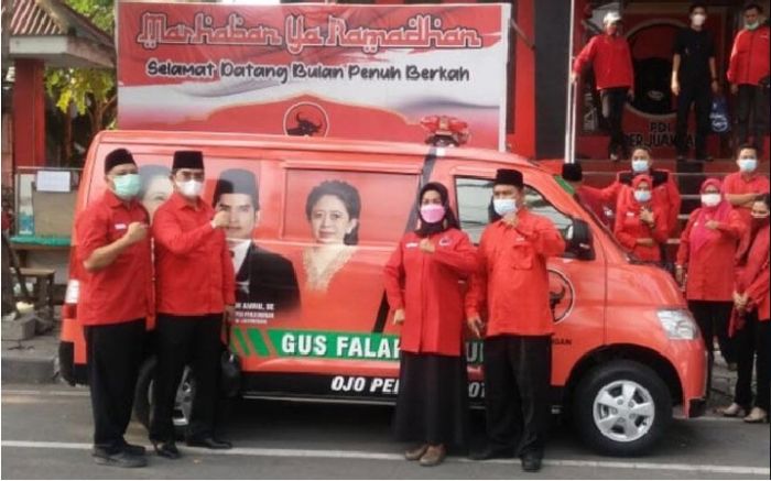 PDIP Gresik Siapkan Mobil Antar Jemput Pasien ke RS di Masa PPKM Darurat