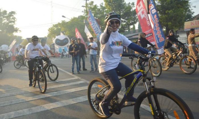 Ikuti Fun Bike 101 Kota Mojokerto, Wali Kota Ika Serukan Sinergitas Pembangunan