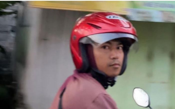 Pulang Kerja, Wanita Muda Jadi Korban Begal Payudara di Simpang 4 Habibi Mojokerto Pulang Kerja, Wanita Muda Jadi Korban Begal Payudara di Simpang 4 Habibi Mojokerto