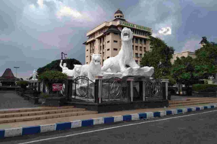 Cuaca Ponorogo Hari ini Rabu, 20 Agustus 2025: Diperkirakan Cerah dengan Suhu 23-30°C Cuaca Ponorogo Hari ini Rabu, 20 Agustus 2025: Diperkirakan Cerah dengan Suhu 23-30°C