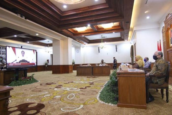Minta Masyarakat Aktif Mengawasi, Pemprov Jatim Maksimalkan Peran APIP Kawal Anggaran Covid-19 Minta Masyarakat Aktif Mengawasi, Pemprov Jatim Maksimalkan Peran APIP Kawal Anggaran Covid-19