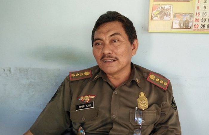 Toko Modern Sumenep Masih Langgar Jam Buka, Satpol PP Mengancam Toko Modern Sumenep Masih Langgar Jam Buka, Satpol PP Mengancam