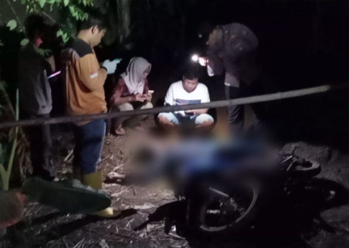 Pelajar Berseragam di Jombang Tewas Usai Tabrakan Pelajar Berseragam di Jombang Tewas Usai Tabrakan