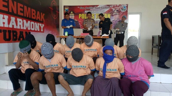 ​Ibu Rumah Tangga di Soko Tuban Nekat Jadi Pengedar Sabu di Desanya