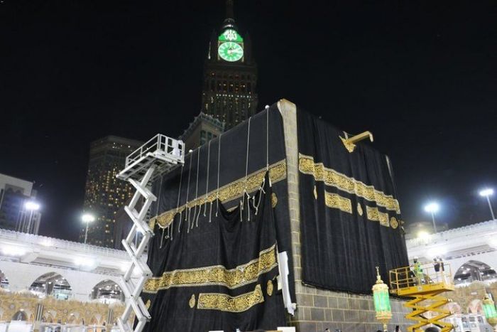 Hari Ini, Kabah Diganti Kiswa Baru Hari Ini, Kabah Diganti Kiswa Baru