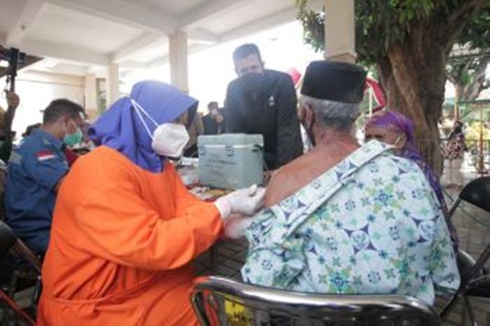 Kota Probolinggo Masuk Level 1, Warga Diminta Tetap Patuhi Prokes Kota Probolinggo Masuk Level 1, Warga Diminta Tetap Patuhi Prokes