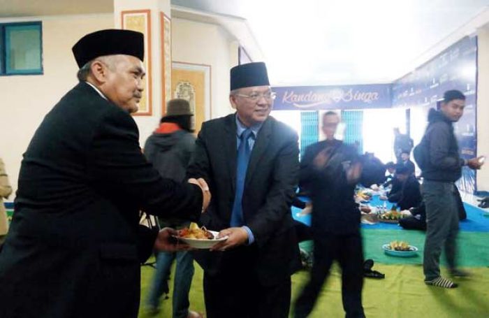 Dinas Pendidikan Kabupaten Malang Gelar Tasyakuran Peringati Hardiknas Dinas Pendidikan Kabupaten Malang Gelar Tasyakuran Peringati Hardiknas