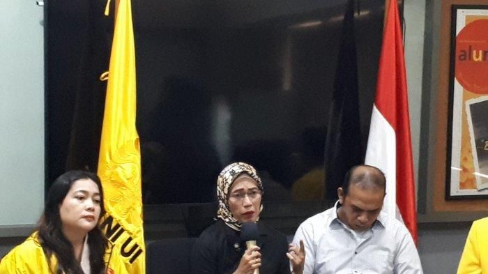 Respon Ibunda Mahasiswa UI yang Jadi Tersangka Kecelakaan dengan Purnawirawan Respon Ibunda Mahasiswa UI yang Jadi Tersangka Kecelakaan dengan Purnawirawan
