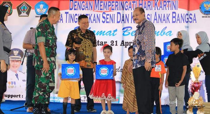 1.000 Anak Ikuti Lomba Nyanyi dan Mewarna di Pendopo Kabupaten Blitar