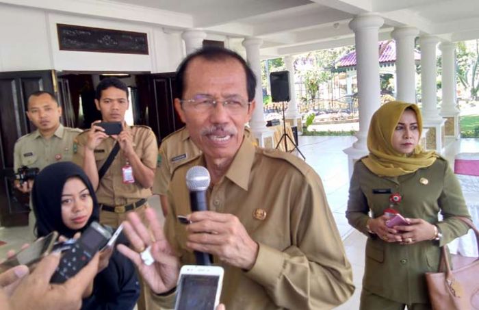 Waspada! Calo CPNS Mulai Catut Nama Bupati Magetan Waspada! Calo CPNS Mulai Catut Nama Bupati Magetan