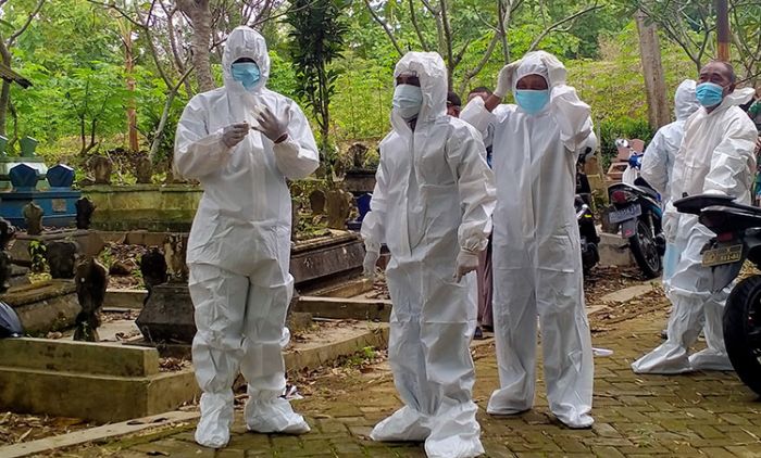 Segini Anggaran Pemakaman Jenazah Covid-19 di 5 Kelurahan Kabupaten Trenggalek Segini Anggaran Pemakaman Jenazah Covid-19 di 5 Kelurahan Kabupaten Trenggalek