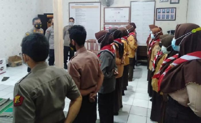Pelajar SMU Krembung DIberi Pelathan Pramuka Saka Bhayangkara Pelajar SMU Krembung DIberi Pelathan Pramuka Saka Bhayangkara
