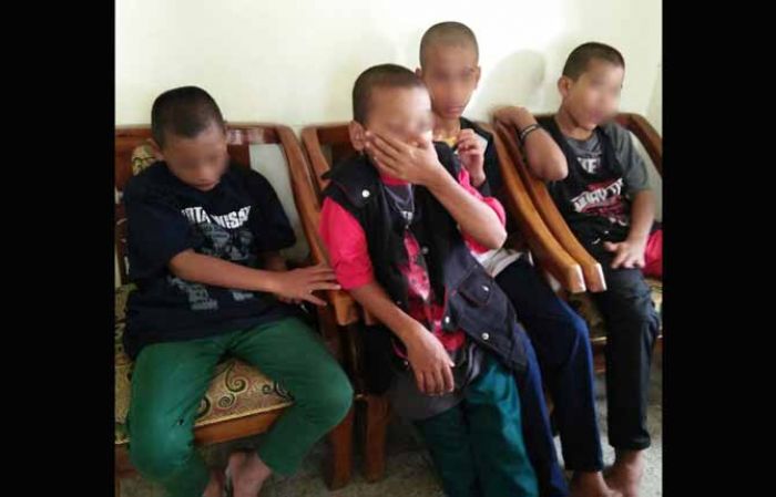 Empat Pelajar di Blitar Diculik Anak Jalanan, Dipaksa Mengamen Empat Pelajar di Blitar Diculik Anak Jalanan, Dipaksa Mengamen
