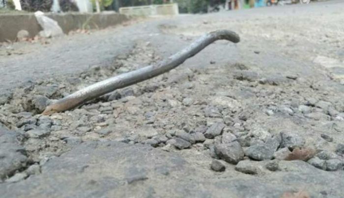 Efek Proyek Tol Mapan, Jalan Sumberwuni Malang Rusak Parah Efek Proyek Tol Mapan, Jalan Sumberwuni Malang Rusak Parah