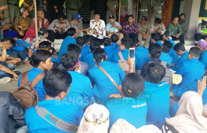 Demo Kritisi 100 Hari Kepemimpinan Bupati Bangkalan, Ini Tuntutan PMII