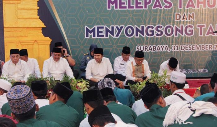 Sambut Tahun 2020, Wagub Emil Ungkap Program-program Pemprov Jatim yang akan Diperkuat Sambut Tahun 2020, Wagub Emil Ungkap Program-program Pemprov Jatim yang akan Diperkuat