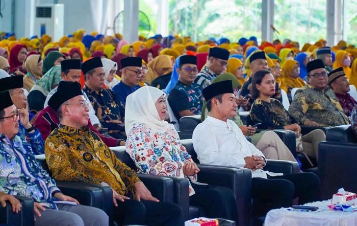 Hadiri Kajian Ramadhan PWM Jatim, Gubernur Khofifah: Jadikan Baldah Thayyibah Tugas Bersama Hadiri Kajian Ramadhan PWM Jatim, Gubernur Khofifah: Jadikan Baldah Thayyibah Tugas Bersama